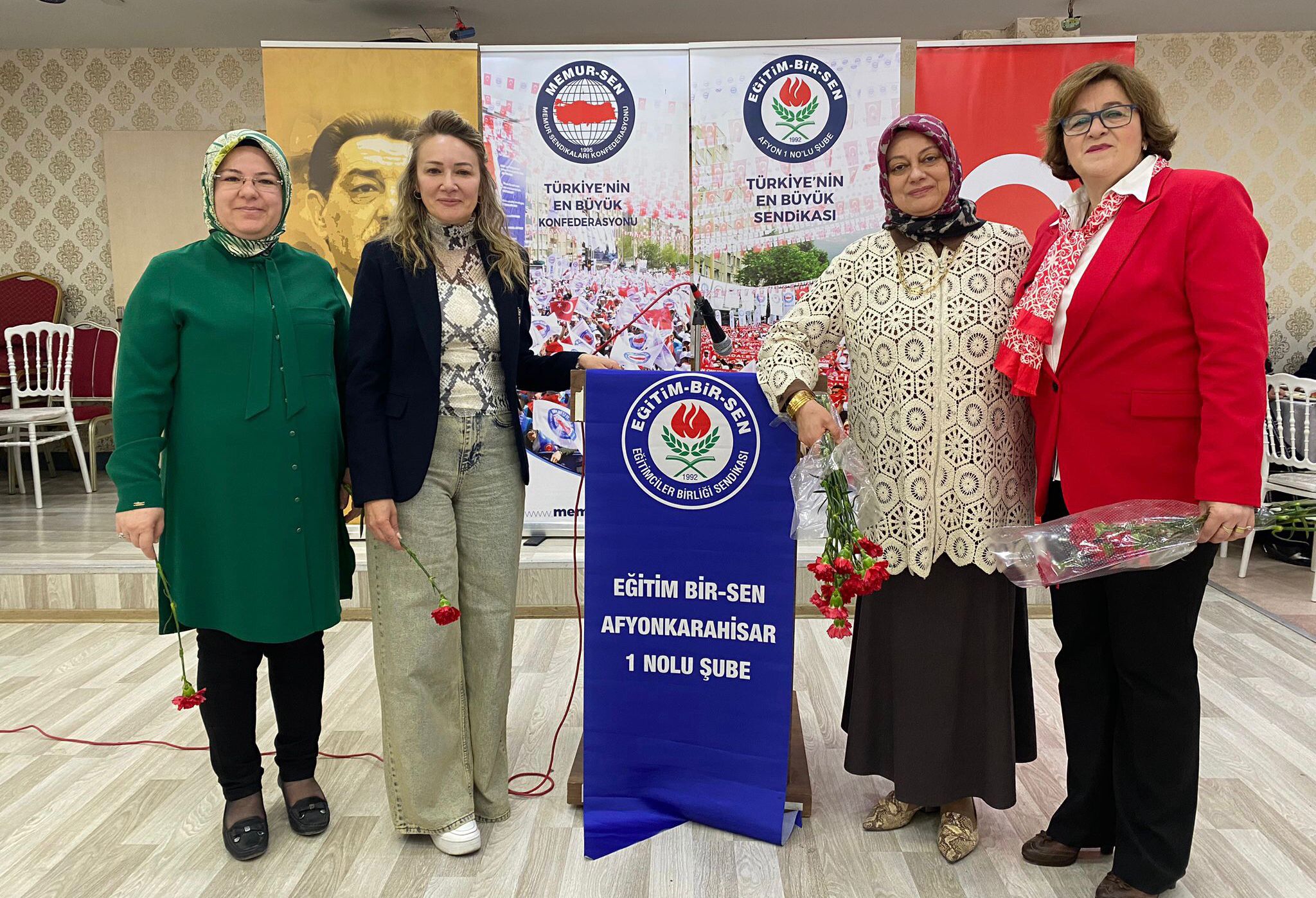 ‘Anneler Ağlarken Dünya Gülmez’