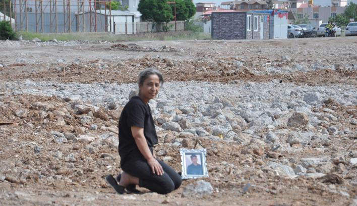 'Artık Anneler Günü'nü Kutlamak İstemiyorum': 103 kişinin hayatını kaybettiği Çamlık Apartmanı'nda oğlunu kaybetti