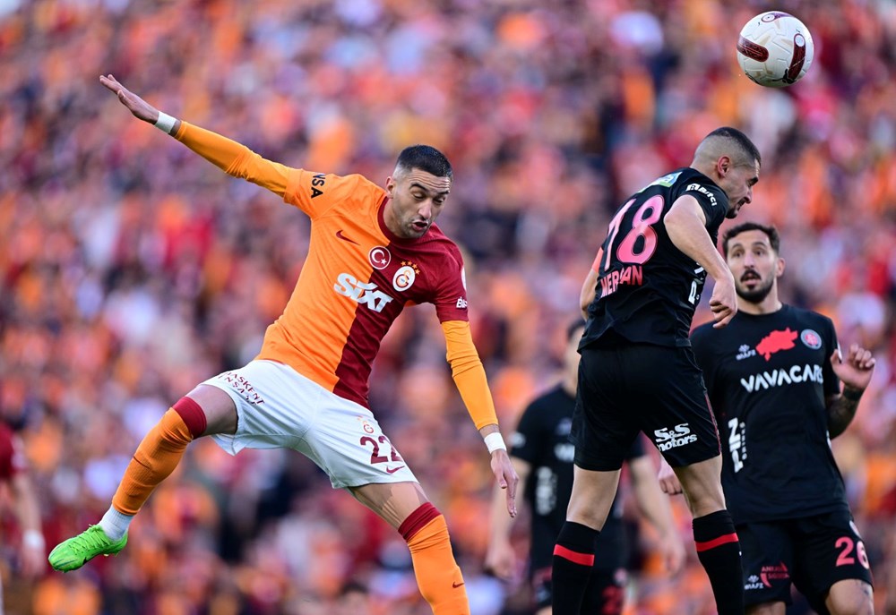 Süper Lig'de Şampiyonluk Yarışı Son İki Haftaya Kaldı