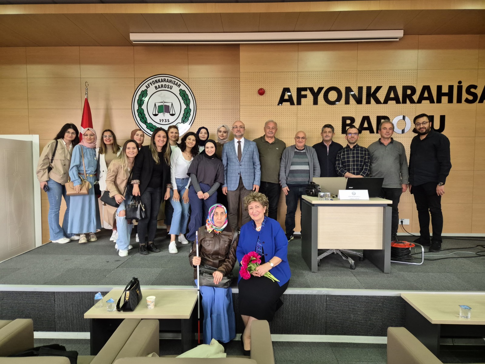 Afyonlu Avukatlar Seminere Yoğun İlgi Gösterdi