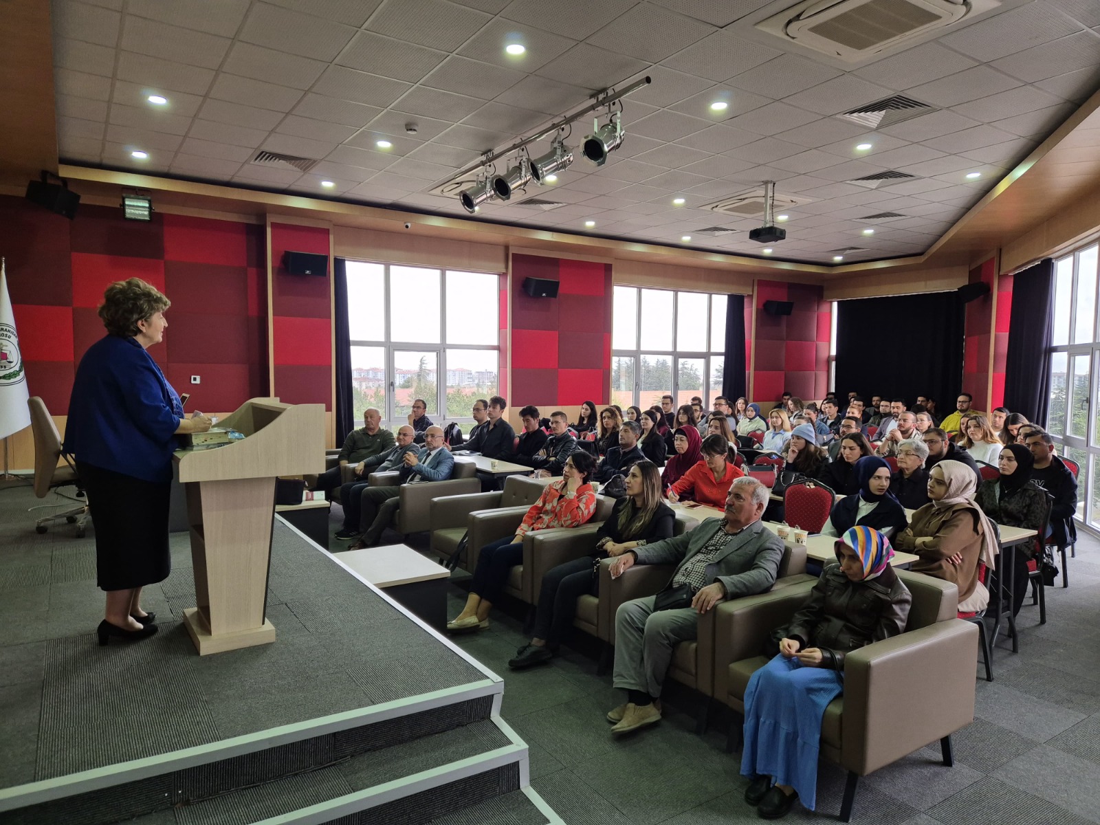 Afyonlu Avukatlar Seminere Yoğun İlgi Gösterdi