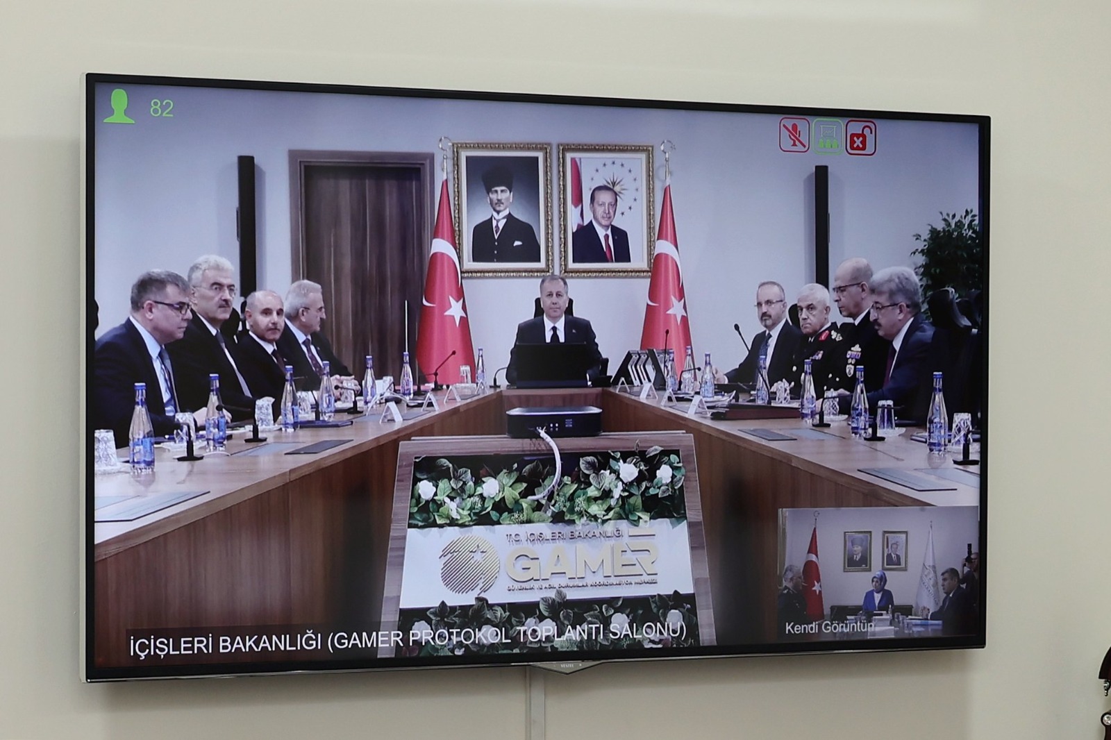 Vali Yiğitbaşı Güvenlik Toplantısına Katıldı