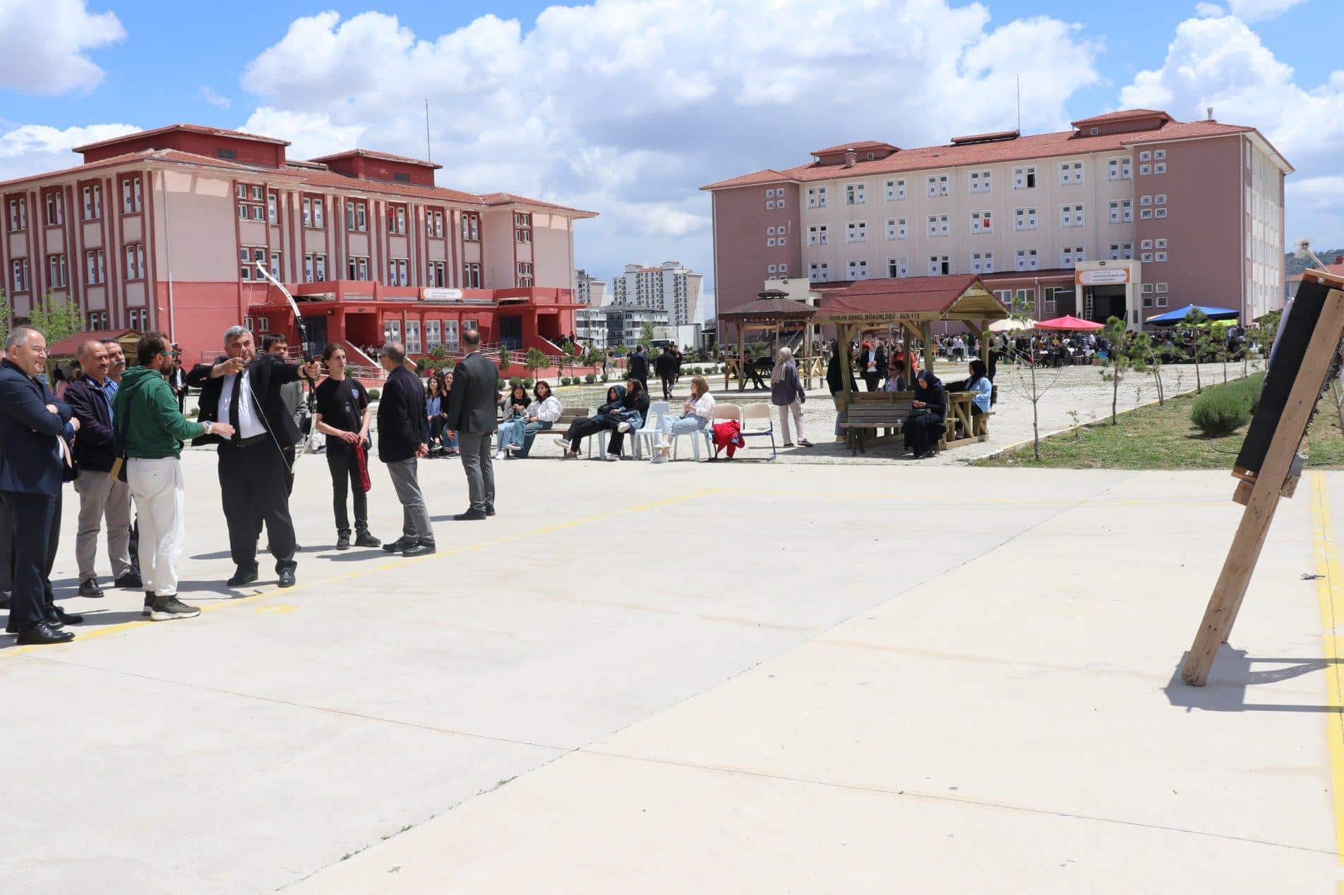 Sünnetci Öğrencilerle Doyasıya Eğlendi