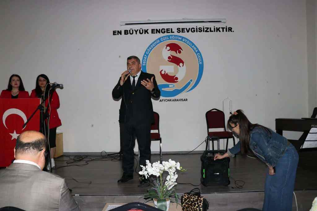 "ÖZEL BİREYLERİMİZİN AŞAMAYACAĞI HİÇBİR ENGEL YOK"