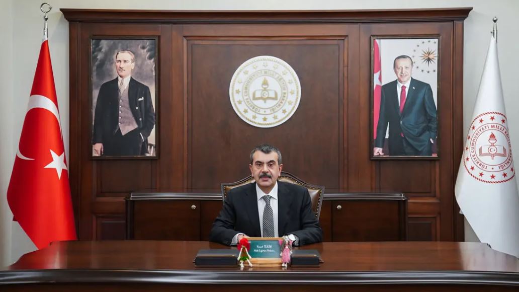 Milli Eğitim Bakanı Yusuf Tekin: Türk Dil Bayramı'nı Kutluyorum
