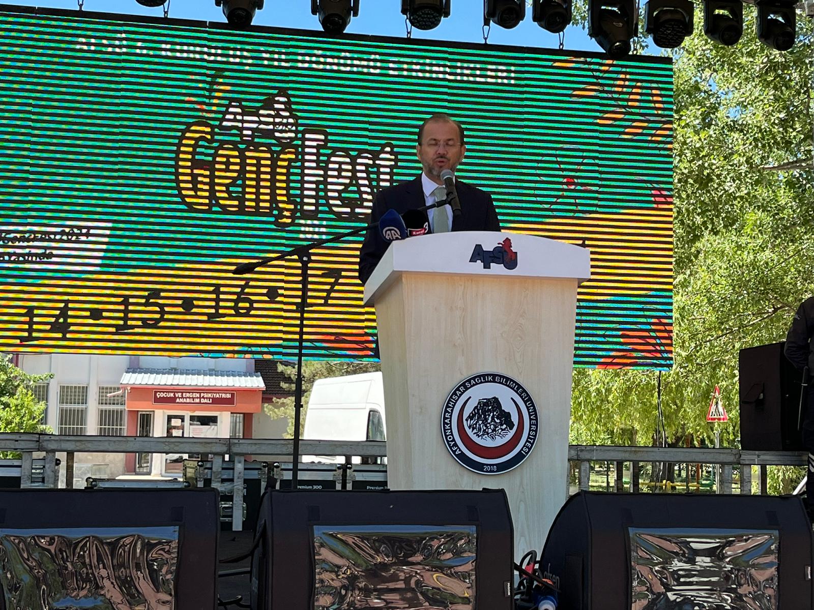 Prof. Dr. Nurullah Okumuş: "AFSÜ Genç Fest 2024'ü Kutlamanın Gururunu Yaşıyoruz"