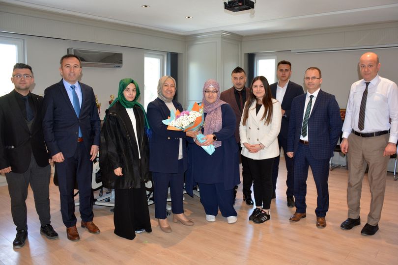 Belediye Personelinden, Başkan Kılınçarslan’a Özel Kutlama
