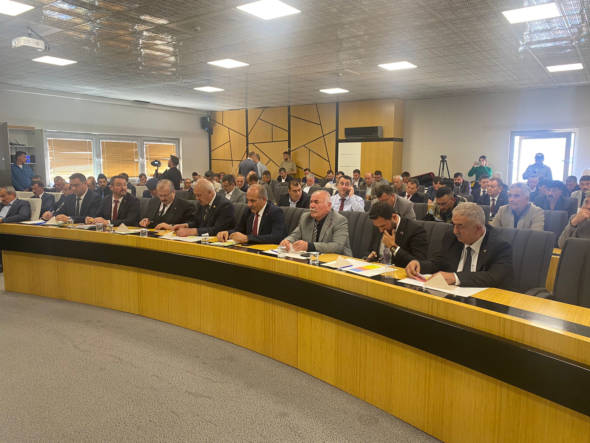 Çevre Hizmetleri Birliği'nde Seçim: Tek Aday Adnan Öztaş Birlik Başkanı Seçildi