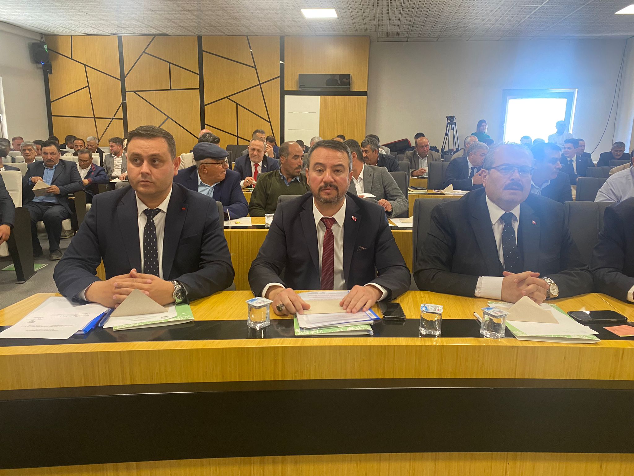 Çevre Hizmetleri Birliği'nde Seçim: Tek Aday Adnan Öztaş Birlik Başkanı Seçildi