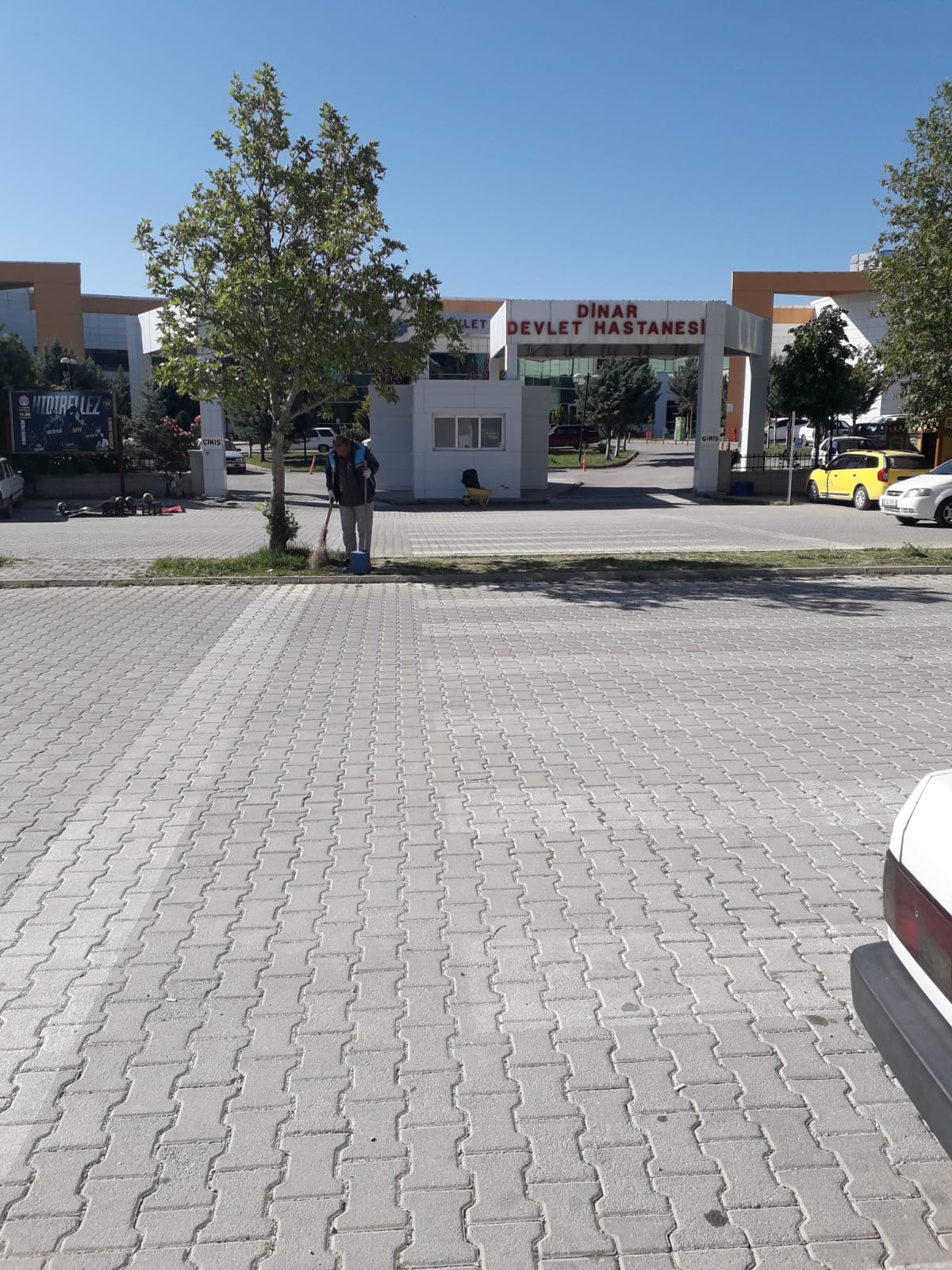 ENGELLİ VATANDAŞLAR  TÜRKELİNE ULAŞARAK TALEBLERİNİ İLETTİ