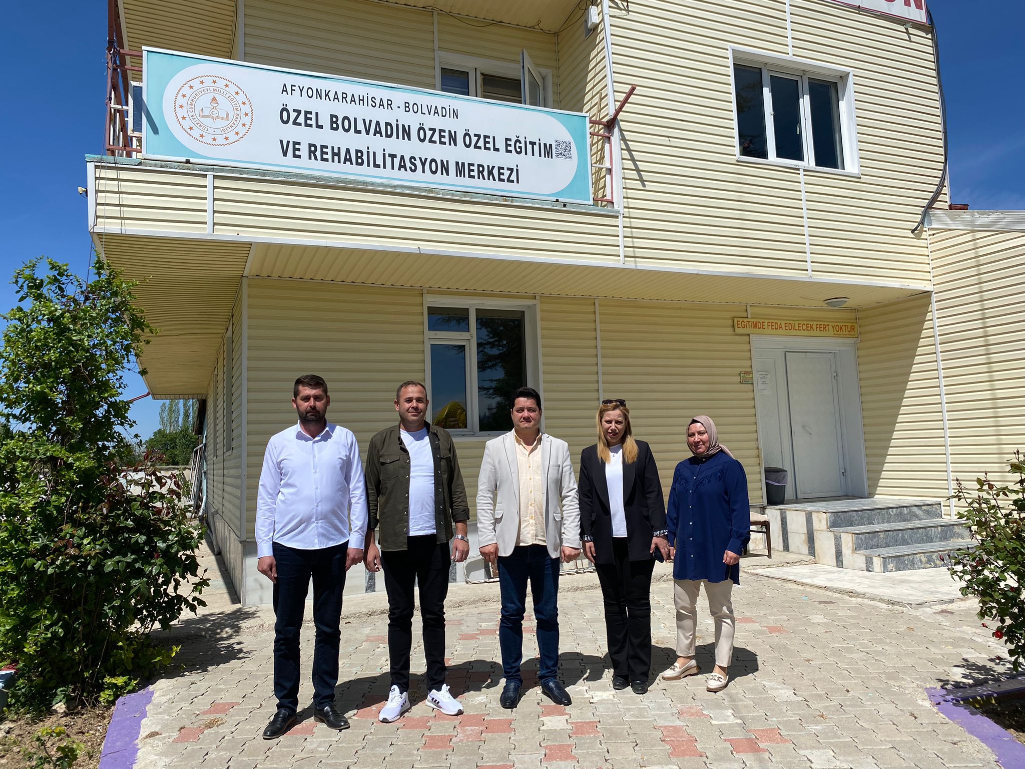 Belediye Başkanı Derviş Aynacı'dan Engelliler Haftası Ziyareti