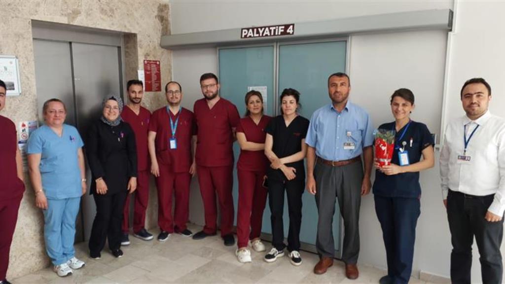 MANEVİ DESTEK PERSONELİ HEMŞİRELER GÜNÜNÜ KUTLADI