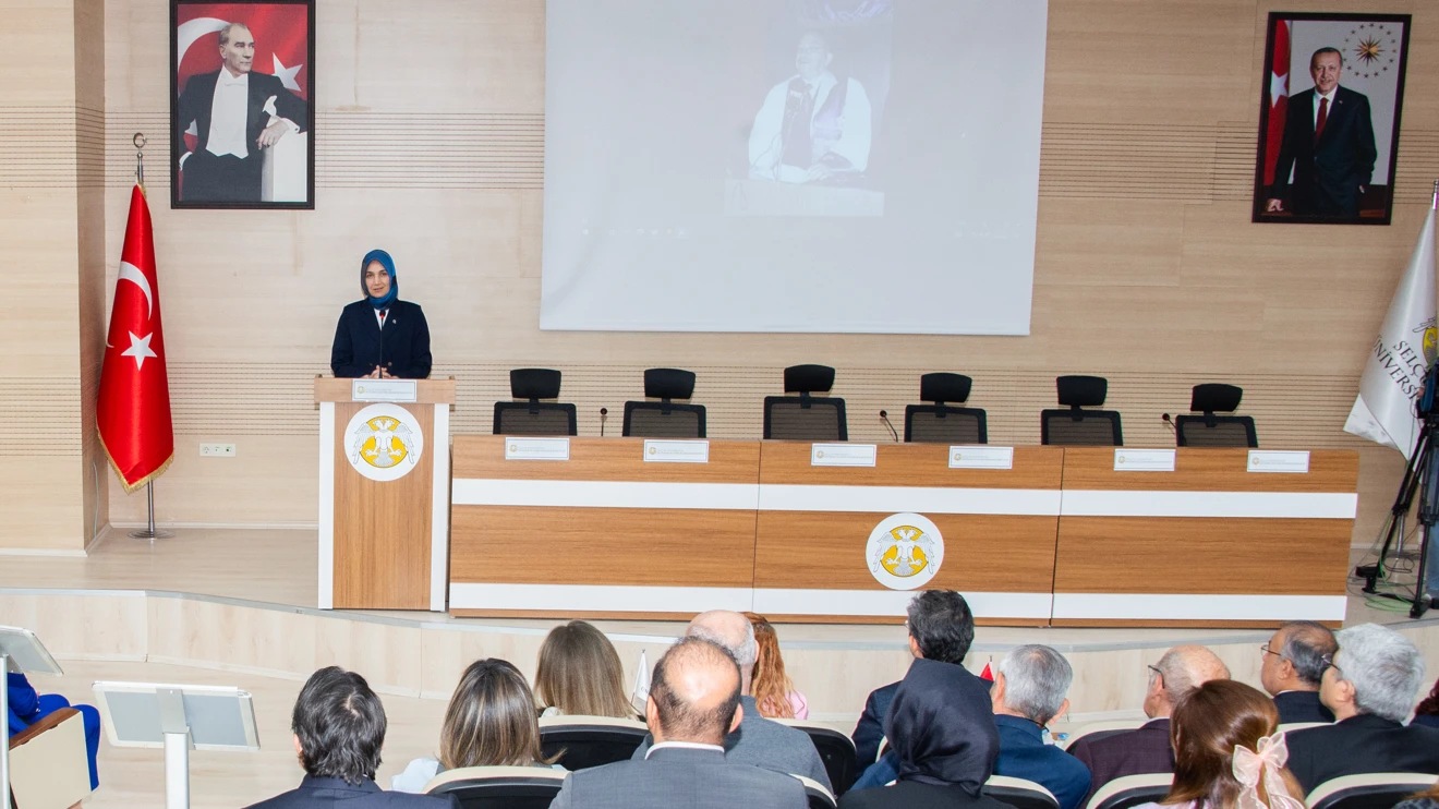 Vali Kübra Güran Yiğitbaşı, Prof. Dr. Şehabettin Yiğitbaşı'nın İsminin Verildiği Törene Katıldı