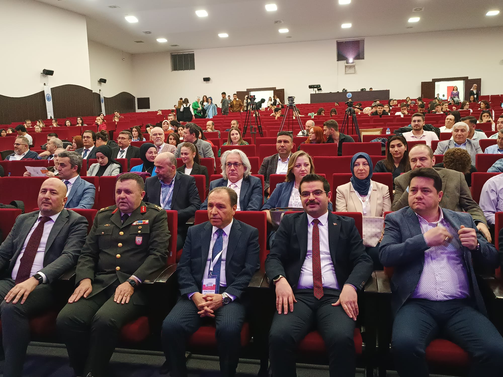 13. Ulusal Lojistik ve Tedarik Zinciri Kongresi: AKÜ'de dikkat çeken kongre başladı