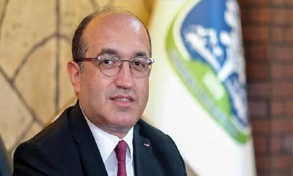 "BELEDİYE BAŞKANLIĞI PATATES TARLASI İŞLETMEYE BENZEMEZ"