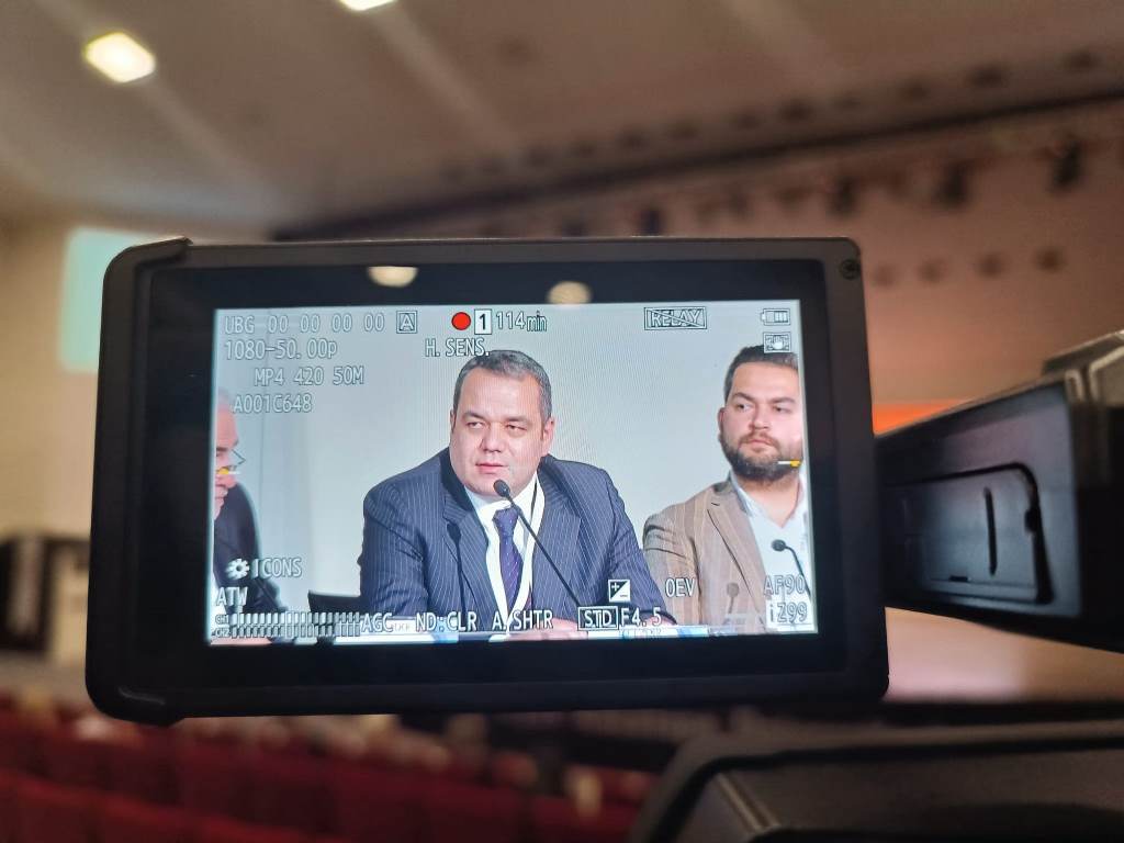Artuk Aviation Kurucusu Önder Artuk Kongrede Gençlere İlham Verdi: '2028'de Türkiye'nin İlk 500 Şirketi Arasında Olmayı Hedefliyoruz!'