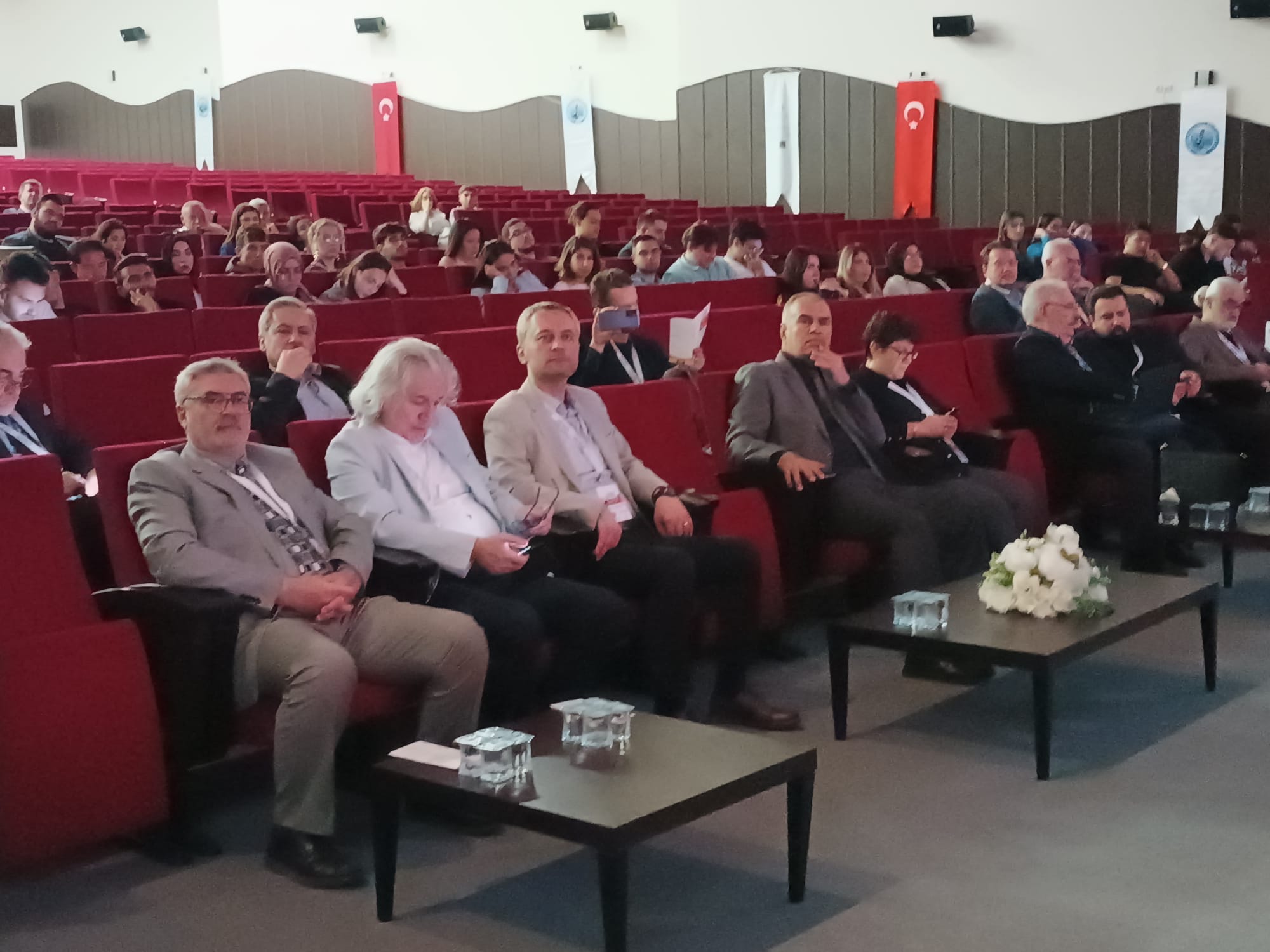 Alanında Uzman Konuşmacılar ve Sektör Temsilcileri Ağırlanıyor! 13. Ulusal Lojistik ve Tedarik Zinciri Kongresi ikinci günüyle devam ediyor