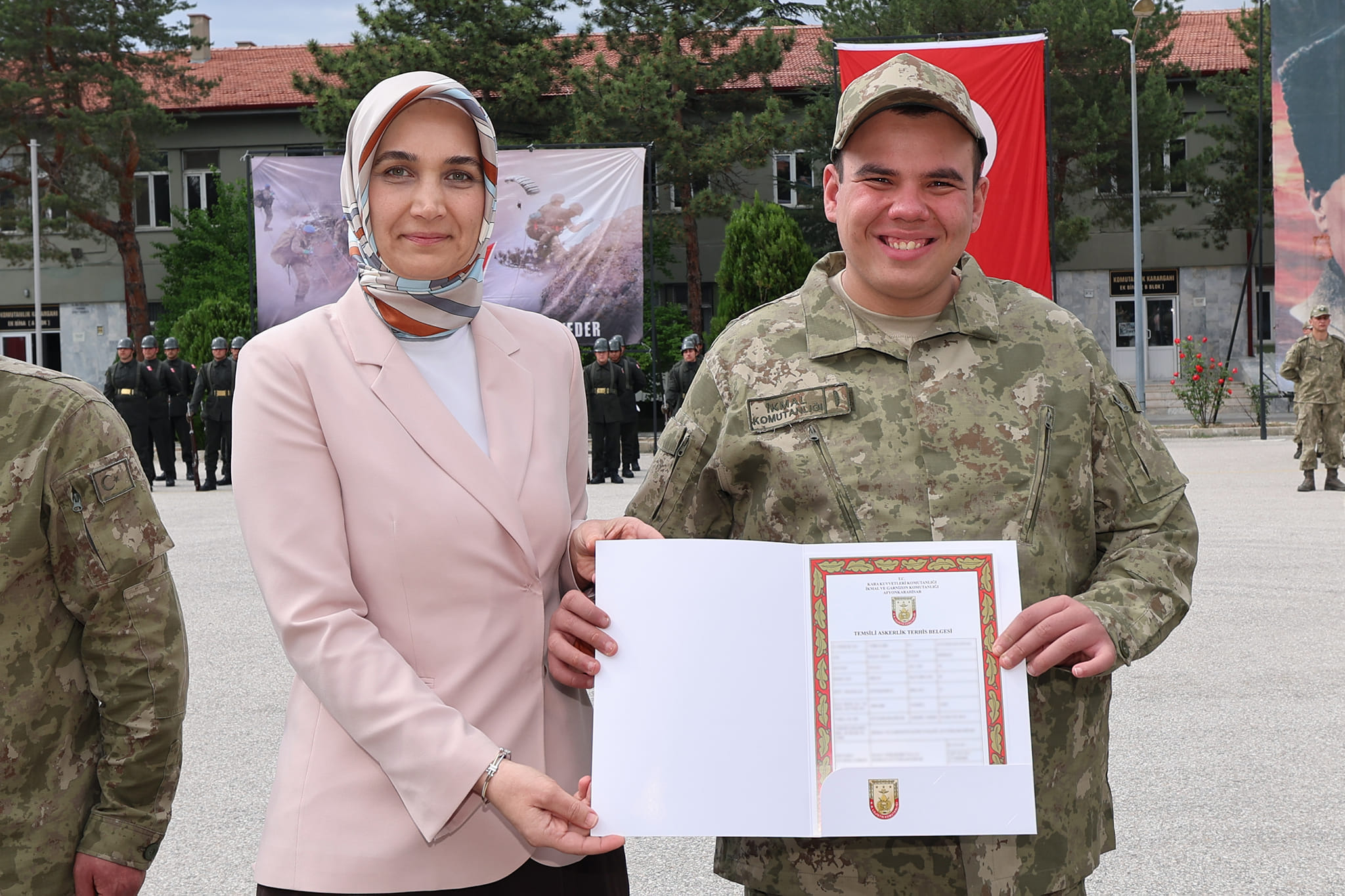 Devlet Ana 'Yemin Töreni'ne Katıldı