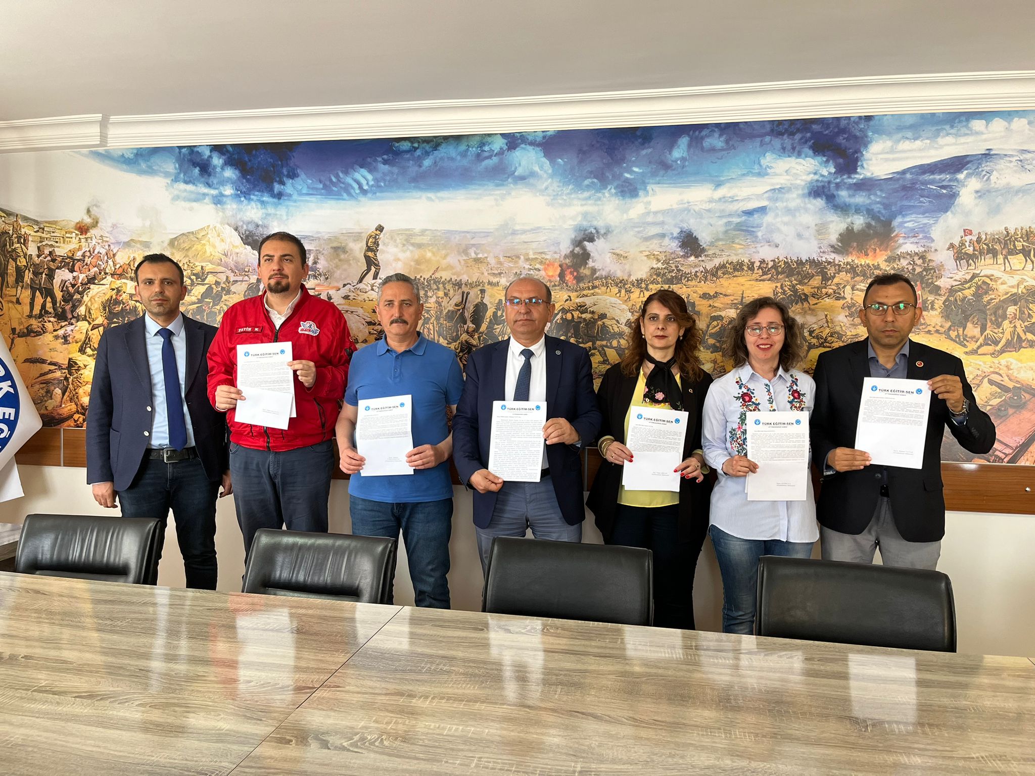 ÖĞRETMENLİK MESLEĞİNE İLİŞKİN KAYGILAR ORTADAN KALDIRILMALI"