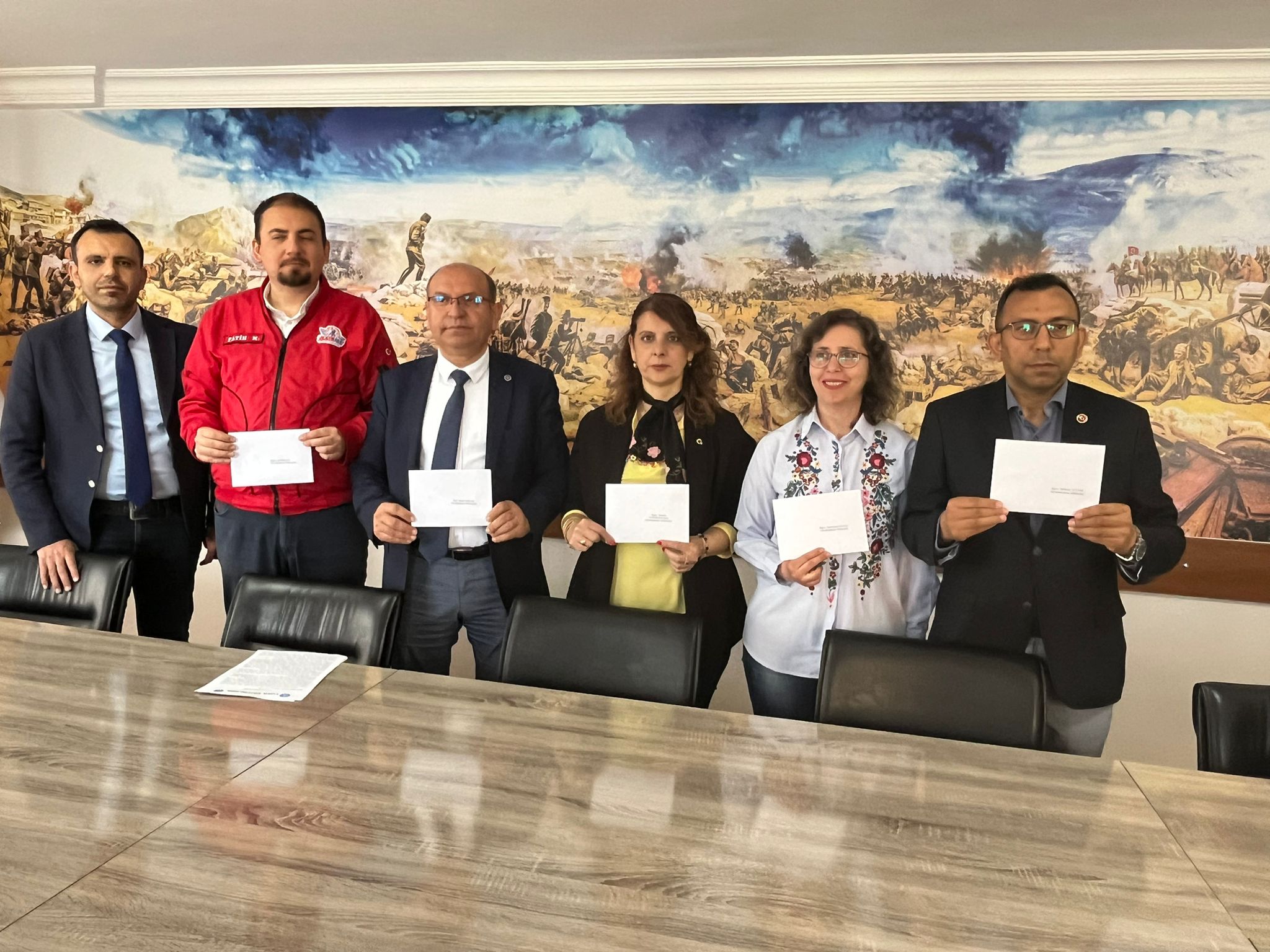 ÖĞRETMENLİK MESLEĞİNE İLİŞKİN KAYGILAR ORTADAN KALDIRILMALI"