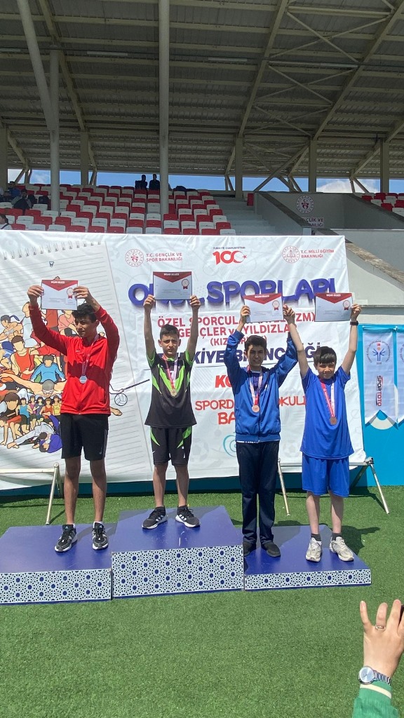ÖZEL SPORCULAR KONYA'DA 4 MADALYA KAZANDI