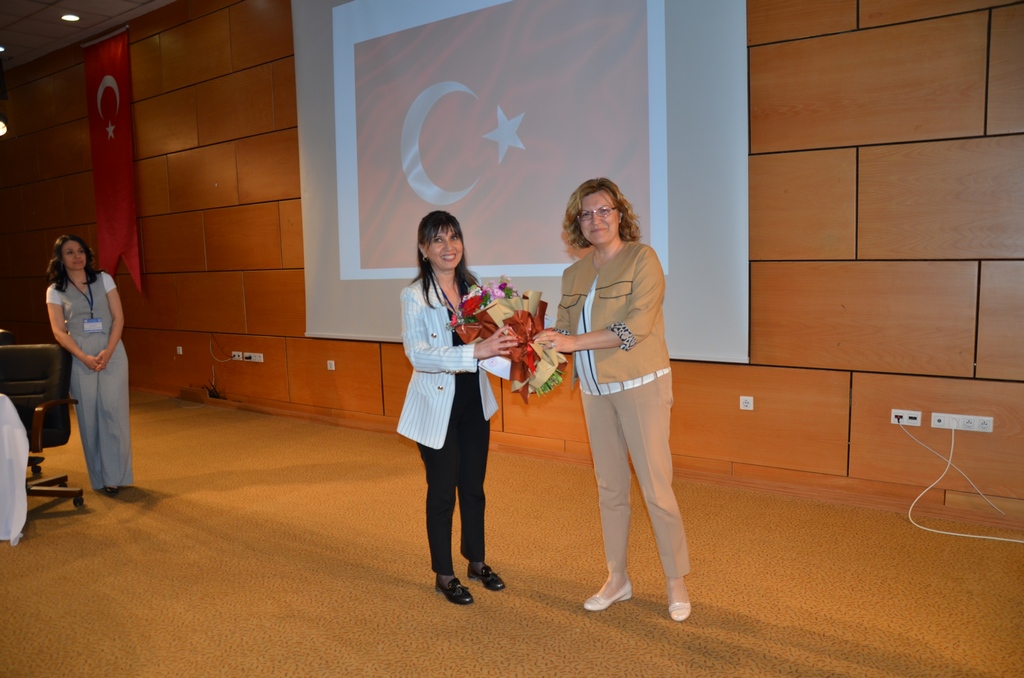 Afyonkarahisar'da "2. Hemşirelikte Güncel Yaklaşımlar Sempozyumu"