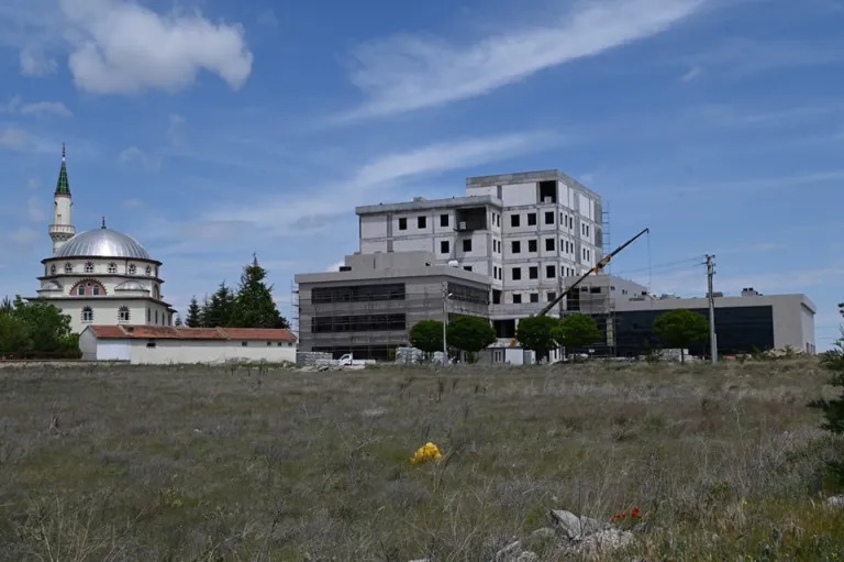 Emirdağ Yeni Devlet Hastanesi İnşaatı Hızla İlerliyor