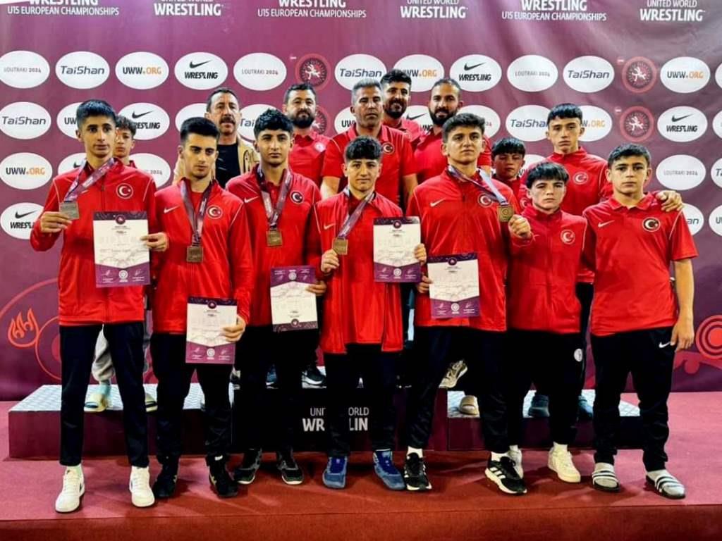 OSMAN KAPLAN U-15 48 KG KATEGORİSİNDE AVRUPA İKİNCİSİ
