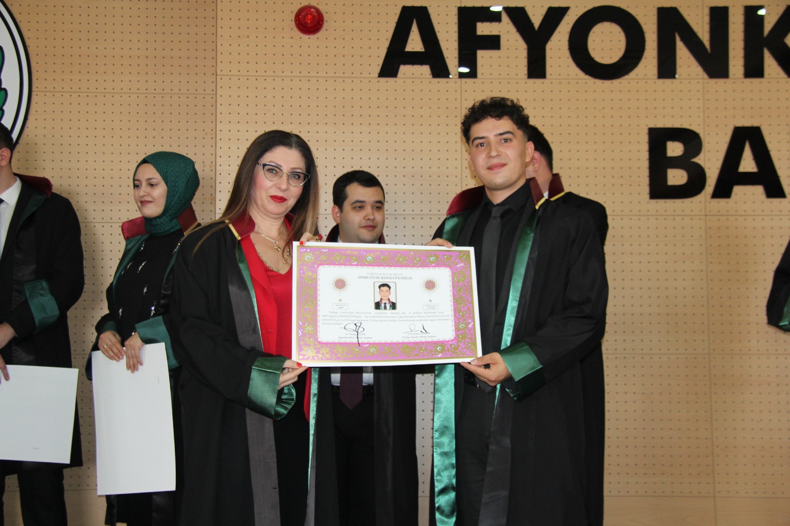 AFYON BAROSUNA RUHSATNAMELERİNİ ALARAK KATILDILAR