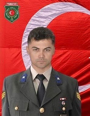 AFYONKARAHİSARLI ASTSUBAY KULAĞINDAN YARALANDI