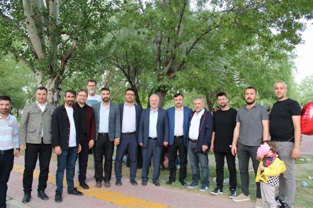 SAĞLIK-SEN ÜNİVERSİTE ŞUBESİ, HEMŞİRELER HAFTASINI KUTLADI