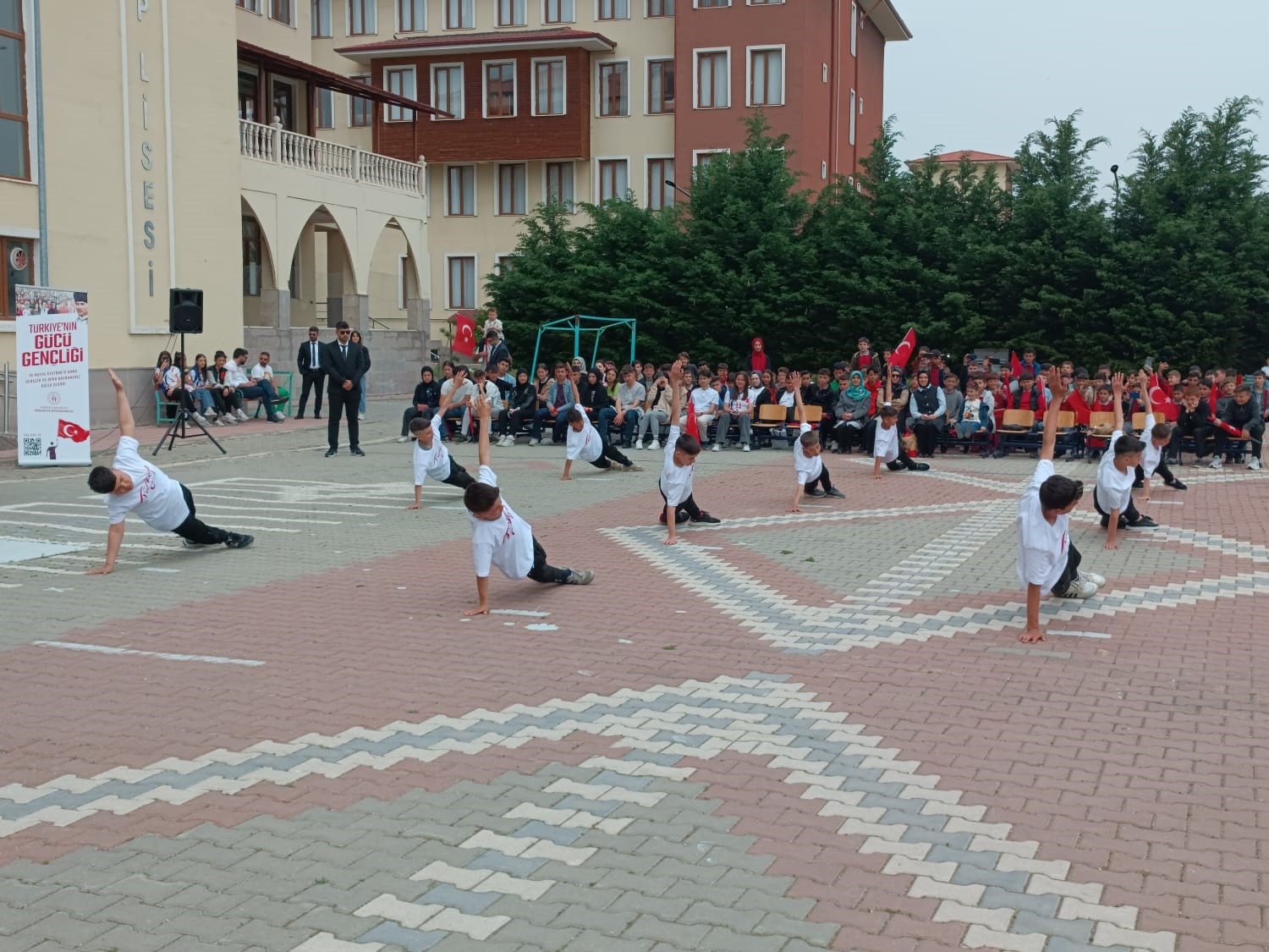 Şuhut’ta 19 Mayıs Coşkuyla Kutlandı