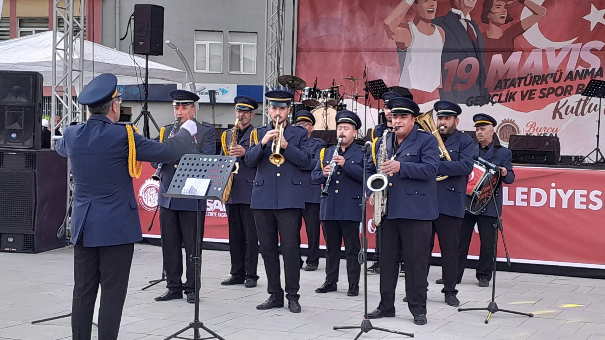Zafer Bandosu'nun Muhteşem Performansı: 19 Mayıs'a Müzikal Bir Dokunuş!