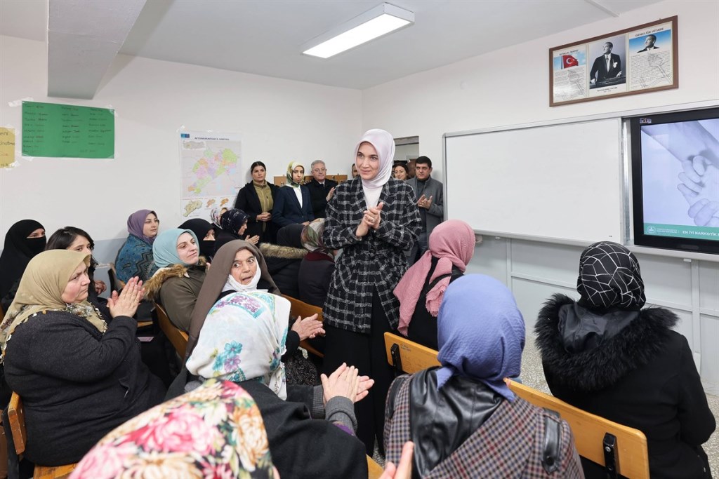 DEVLET ANA AFYONKARAHİSAR'DA 2 YILI DOLDURDU
