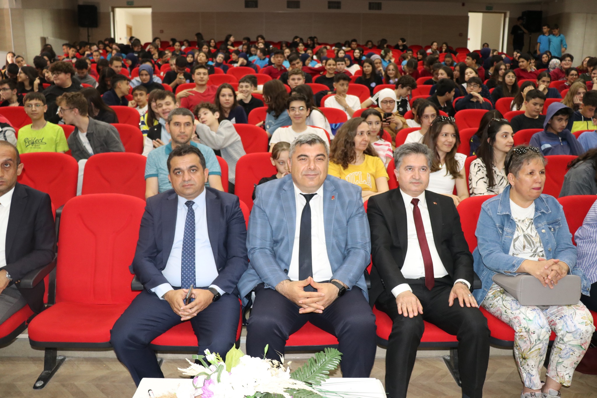 8. Sınıflar Fen Bilimleri ve Matematik Yarışması Finalleri Yapıldı…