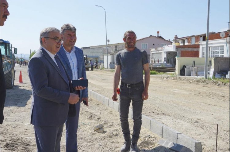 BAŞKAN ÖZAŞKIN ÇALIŞMALARI YERİNDE İNCELEDİ