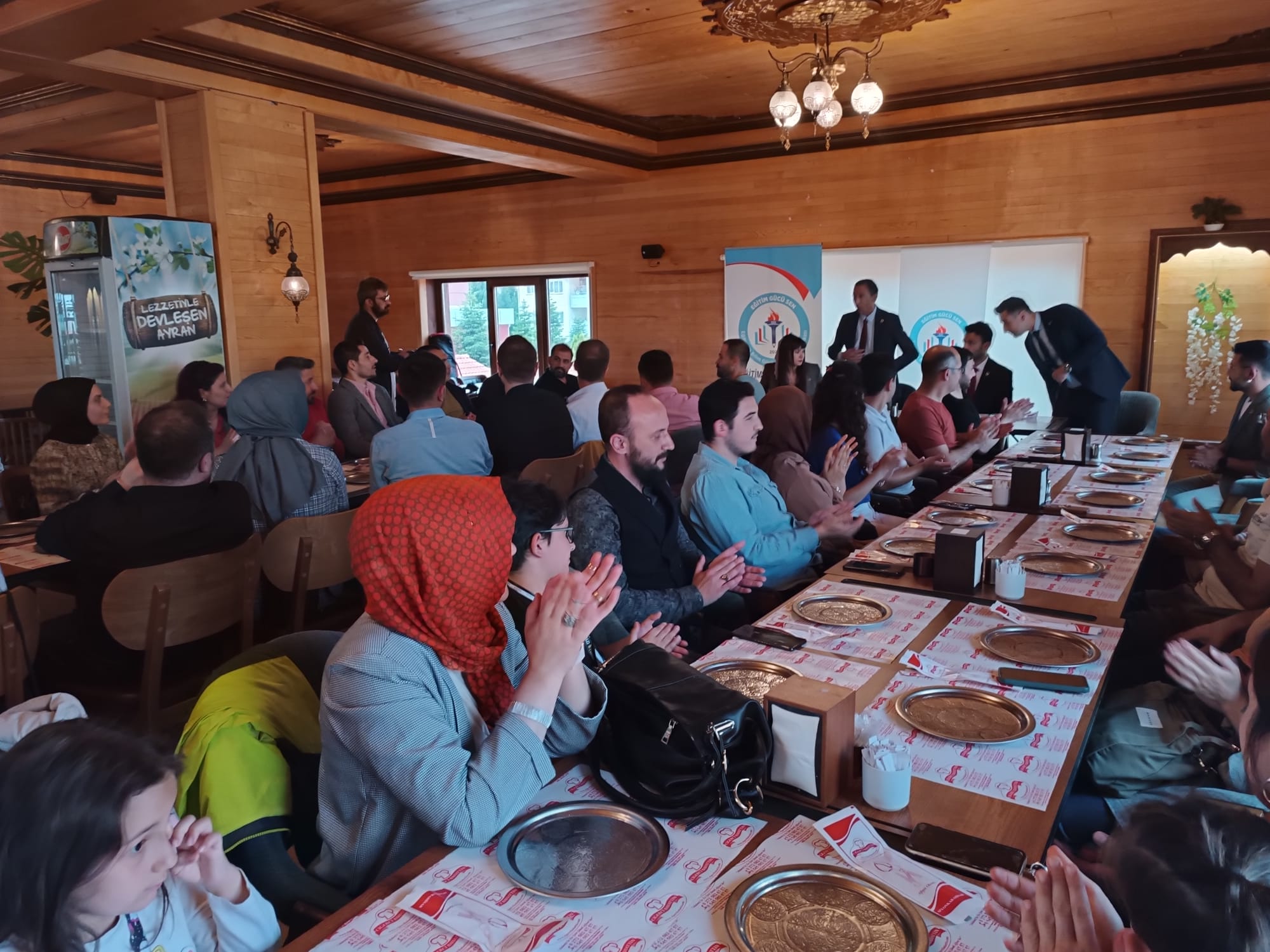 Eğitim Gücü Sen Afyonkarahisar'da Üyelerle Buluştu