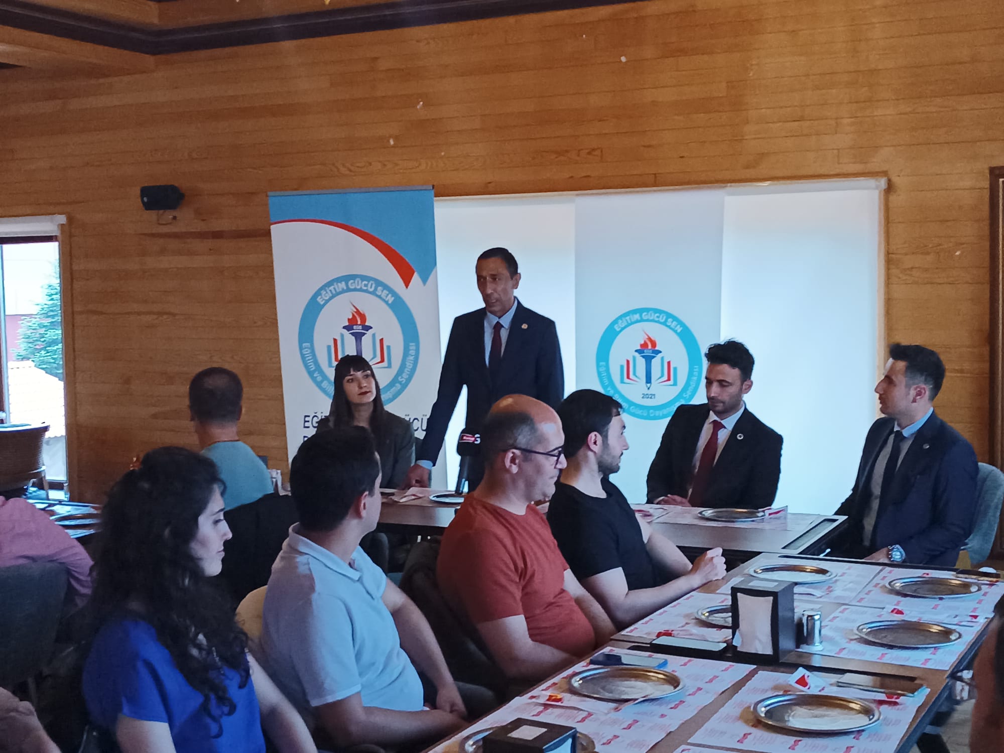 Eğitim Gücü Sen Afyonkarahisar'da Üyelerle Buluştu