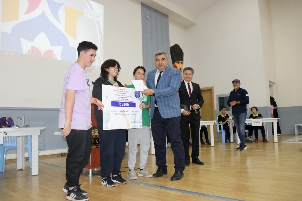 YARIŞMANIN BİRİNCİSİ NERİMAN İBRAHİM KÜÇÜKKURT ORTAOKULU