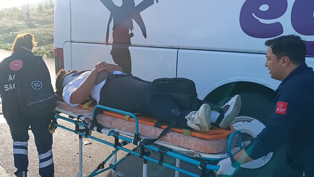 AFYON'DAKİ OTOBÜS KAZASINDA ACI HABER GELDİ: