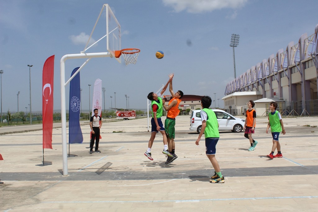 4. SOKAKLAR PROJESİ AFYONKARAHİSAR'DA BAŞLADI
