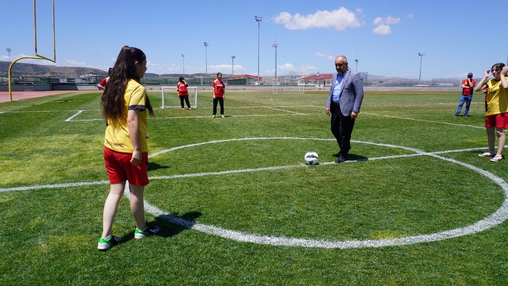 4. SOKAKLAR PROJESİ AFYONKARAHİSAR'DA BAŞLADI
