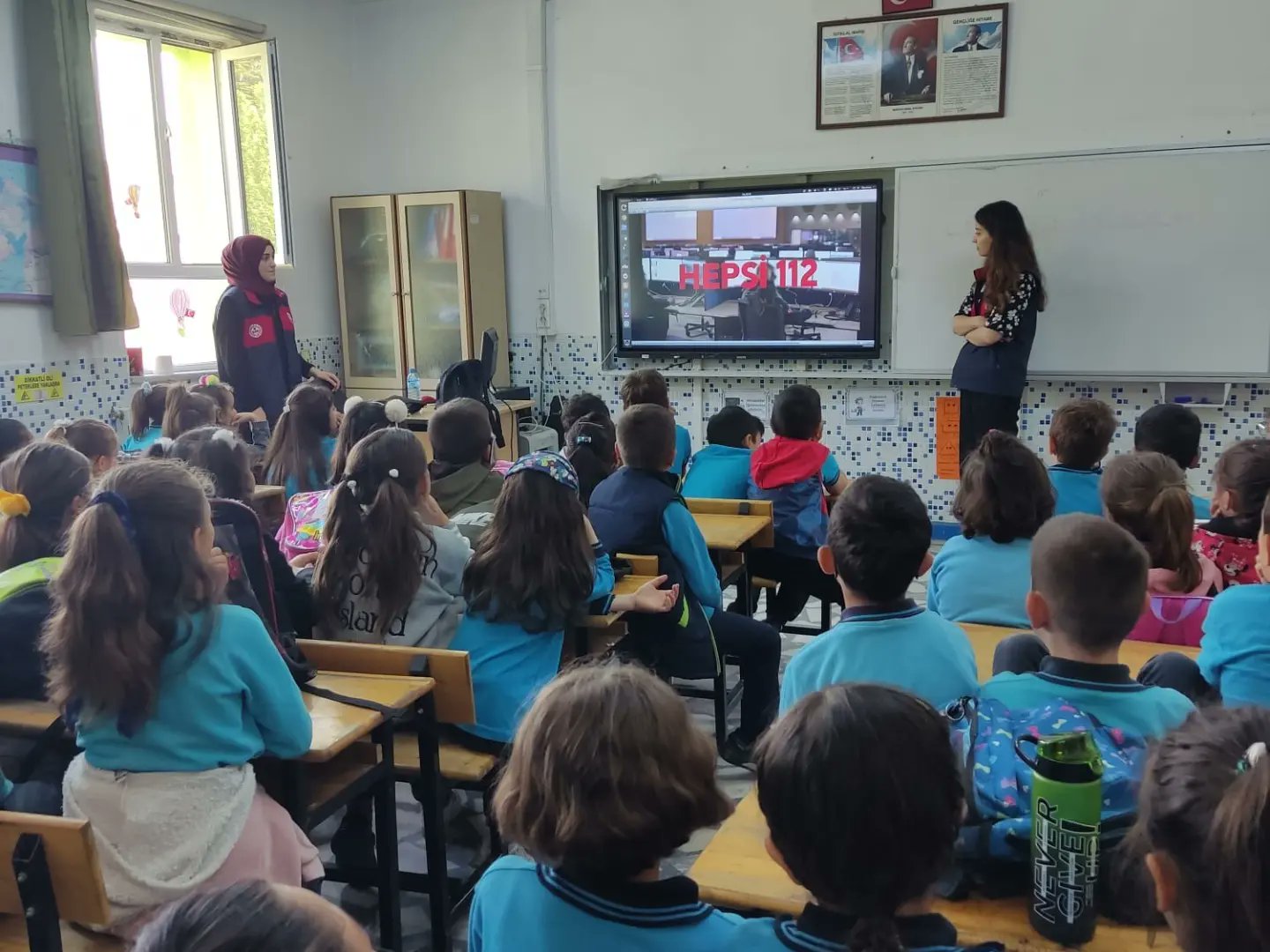 112 Acil Çağrı Merkezi Yetkilileri Miniklerle Buluştu