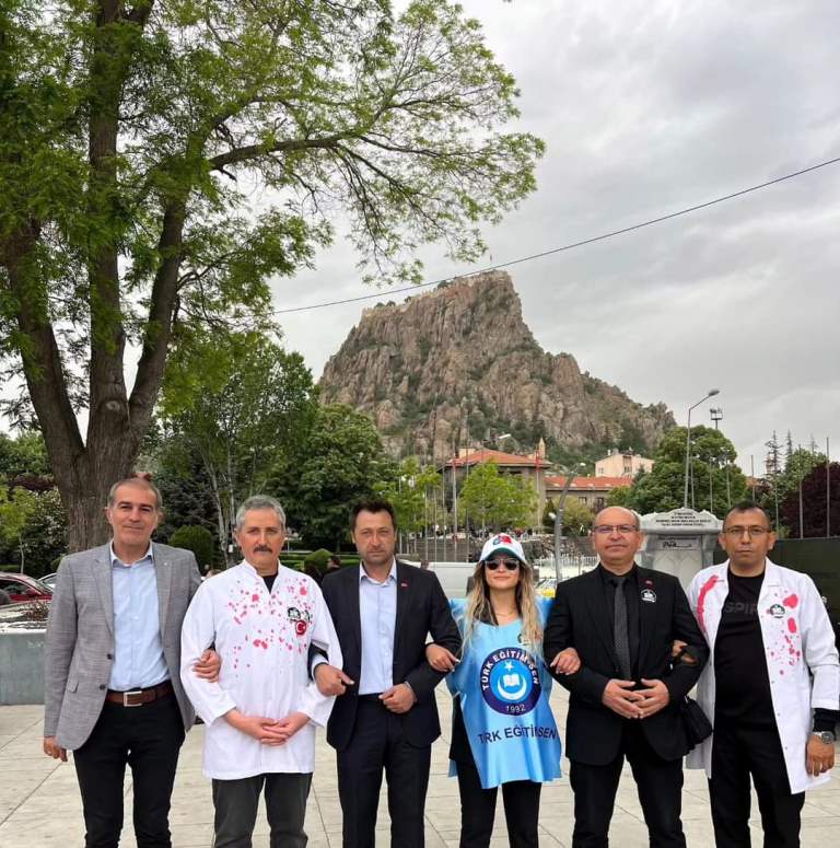 "TEŞEKKÜRLER AFYONKARAHİSAR EĞİTİM ÇALIŞANLARI"