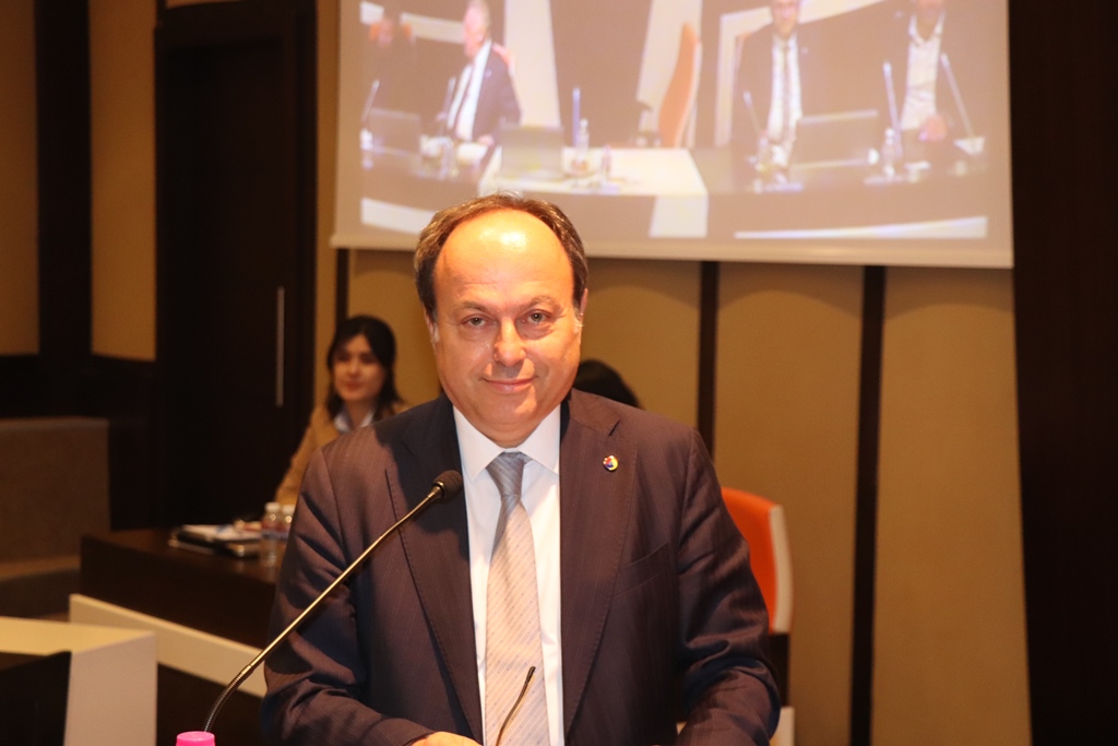 "YEŞİL VE DİJİTAL DÖNÜŞÜMDE SOMUT ADIMLAR ATMALIYIZ"