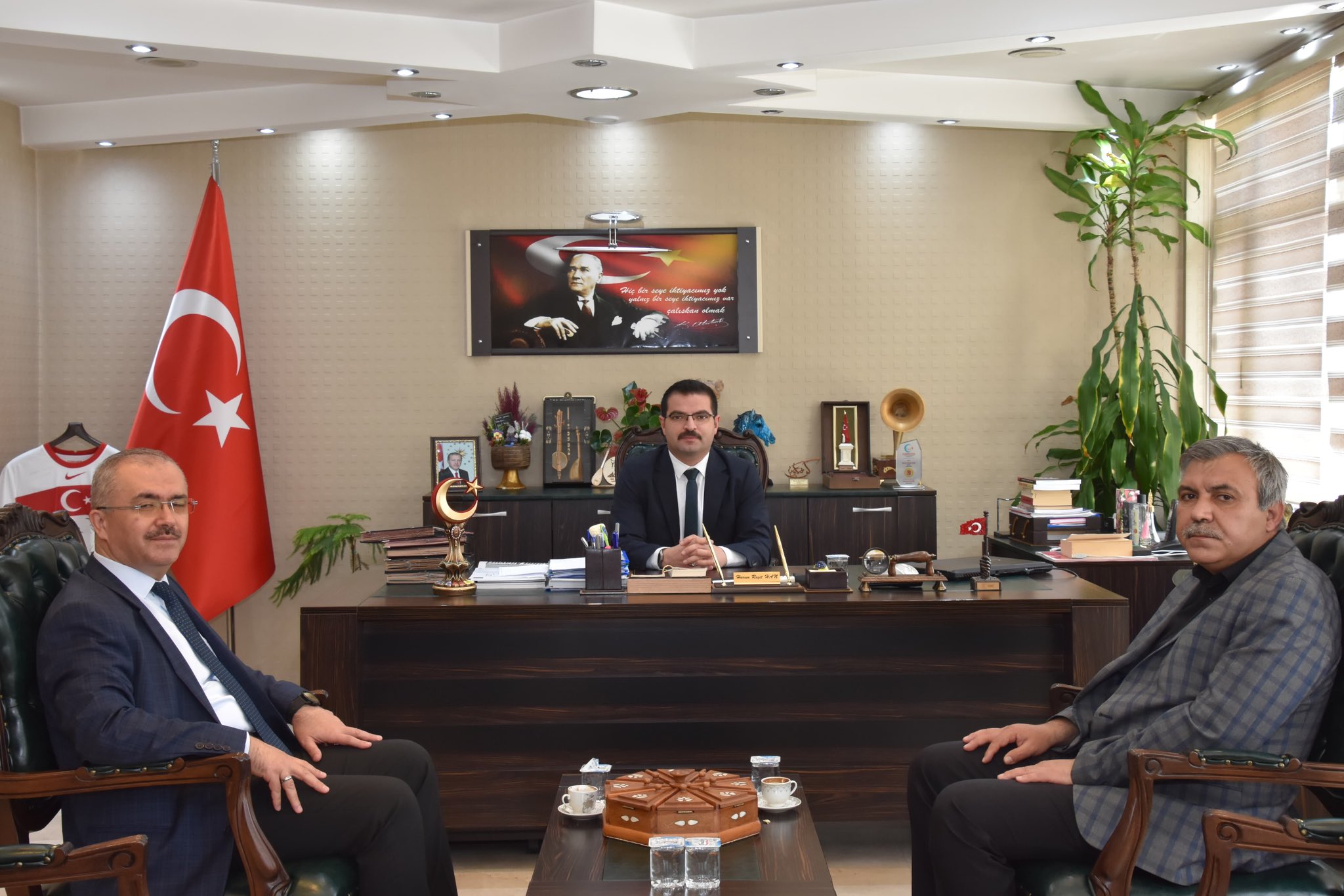 Kaymakam Han Misafirlerini Ağırladı