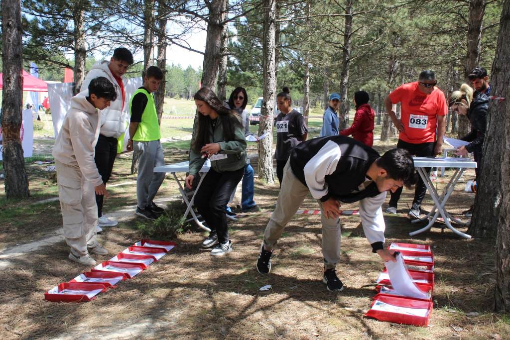 FRİG VADİSİ'NDE ORYANTİRİNG MÜSABAKALARI BAŞLADI