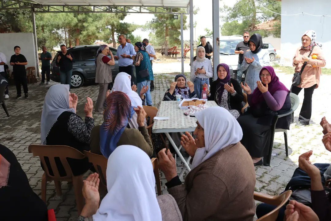 Sarıkavak Köyünde Aziz Şehitlerimiz Süleyman Özalp ve İsmail Yılmaz Dualarla Anıldı