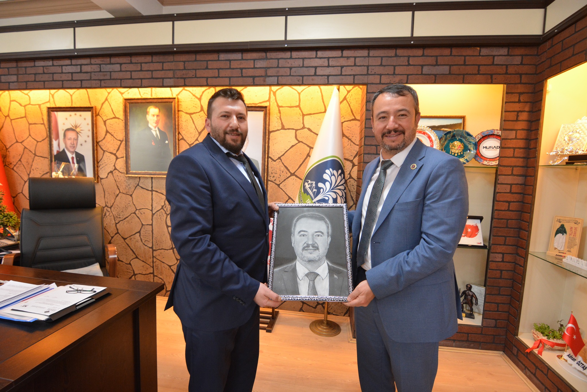 Akharım Belediye Başkanı Kaynak’tan  Başkan Öztaş’a Tebrik Ziyaret