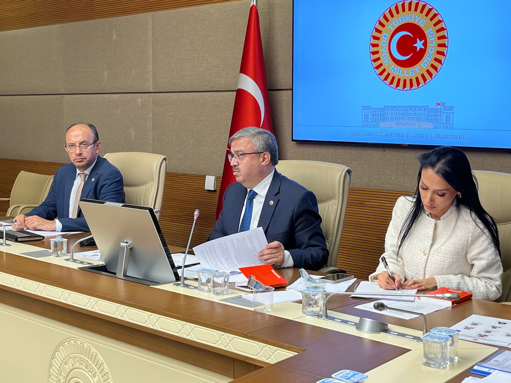 TBMM'de Yurdunuseven Başkanlığında Toplandı